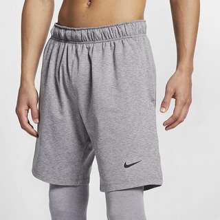 Pantaloni Scurti Nike Dri-FIT Yoga Training Barbati Negrii | NSRZ-32816